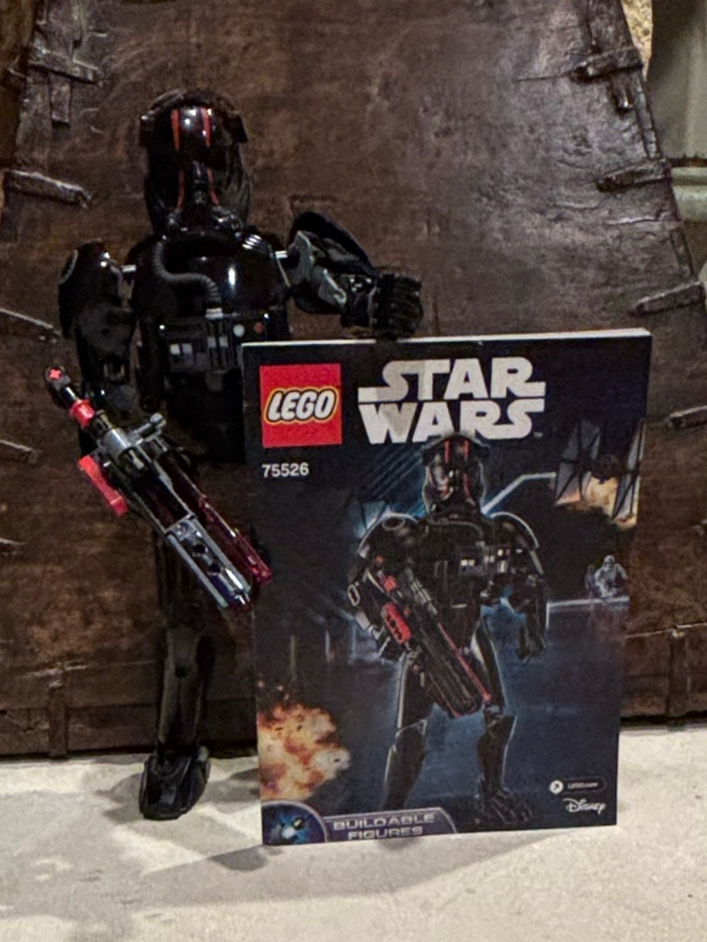 Lego Star Wars™ Elite TIE Fighter Pilot 75526 Building Kit